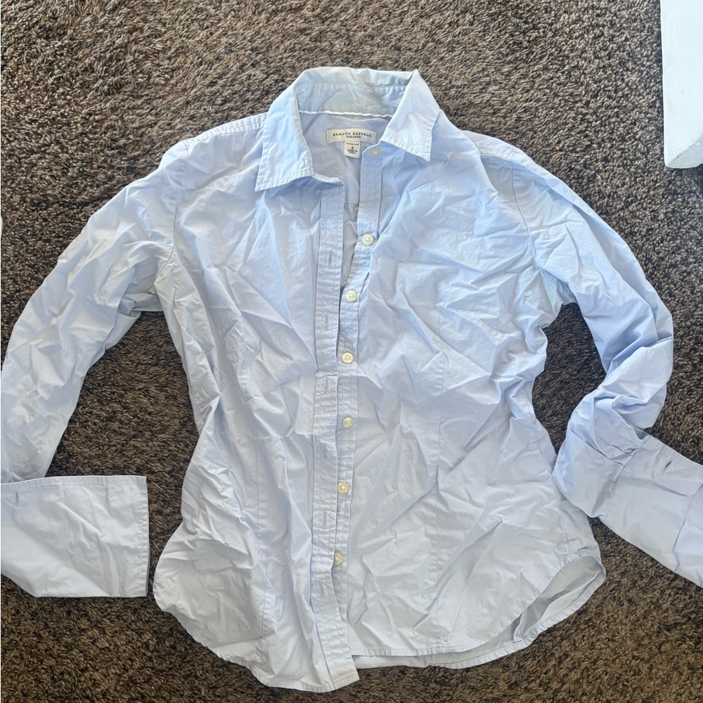 Banana Republic Light Blue Casual Button Down Shirt